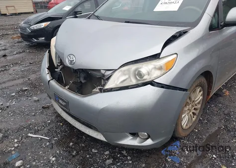 2011 Toyota Sienna Xle V6 из США, поврежденный, VIN 5TDYK3DCXBS025121